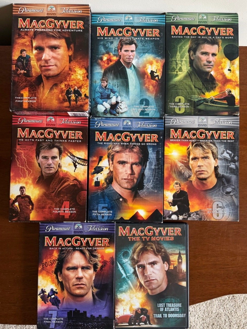 Complete MacGyver DVD Box Set Collection - all 7 seasons and the TV movies